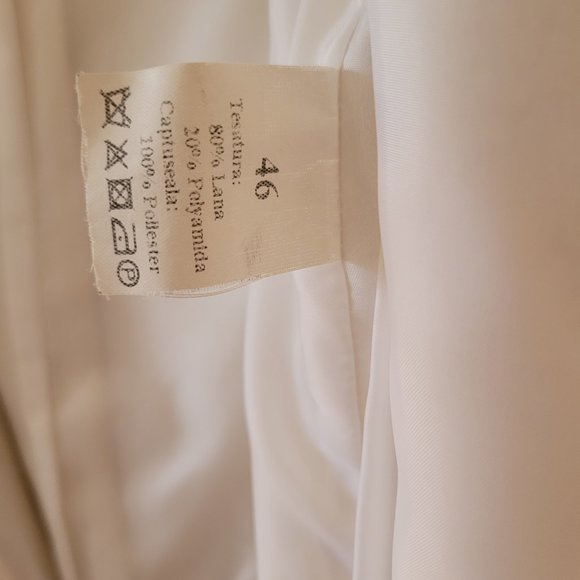 Size S or M - woolblend capey coat - white - Picture 2 of 3